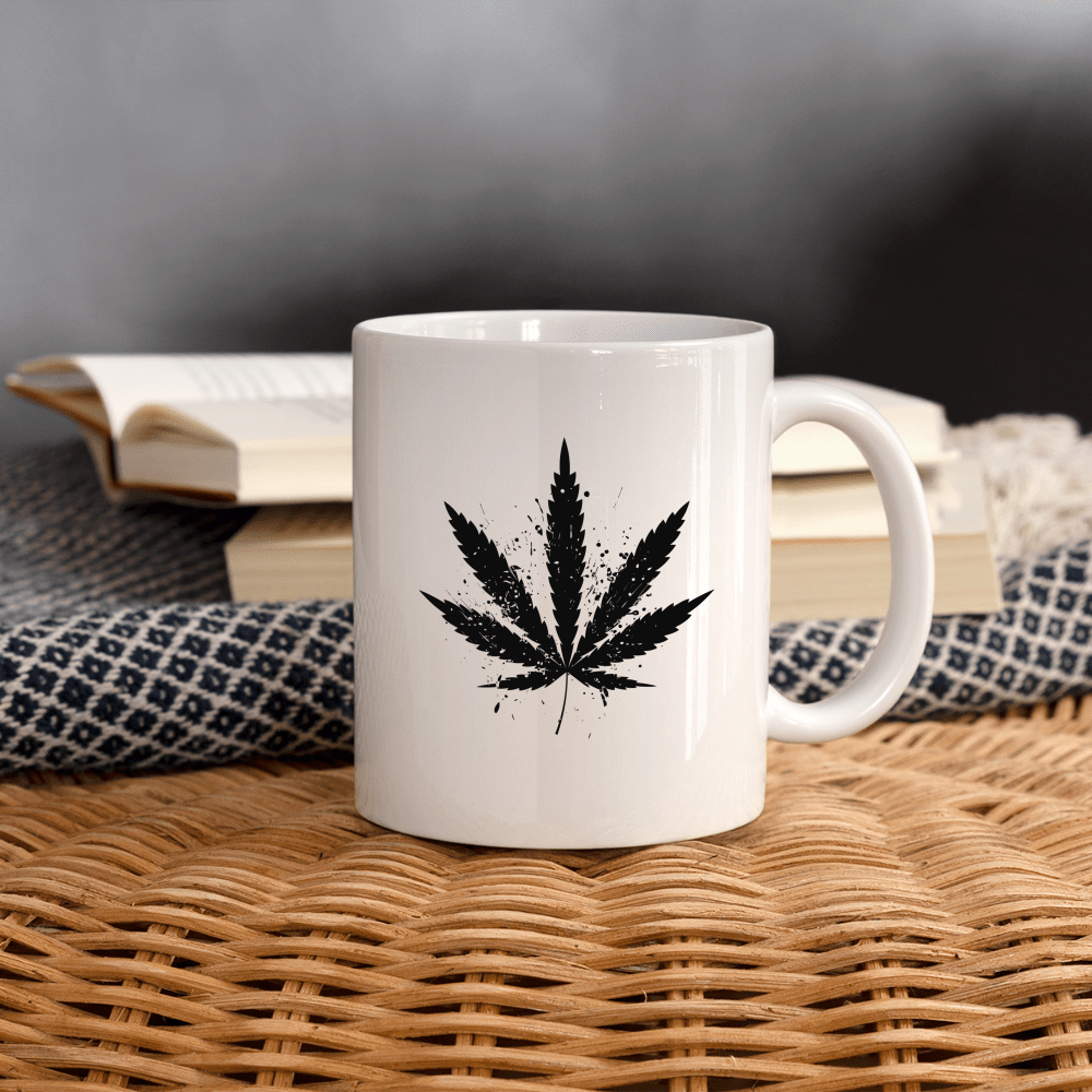 Black Weed Hanfblatt Weed Cannabis Tasse - Cannabis Merch